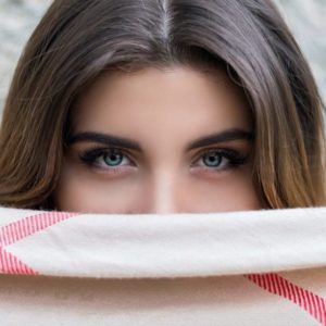 Obtenga las Mejores Cejas y Pestañas. Consejos Útiles