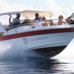 Barco de Crucero Con Cabina. Lo Que Debes Saber