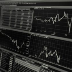 ¿Cómo Realizar un Backtesting de una Estrategia Comercial?